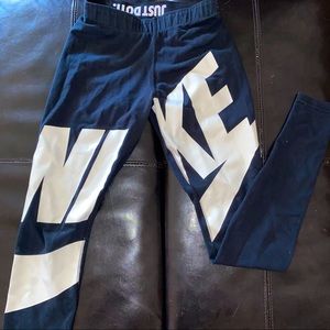 Nike leggings